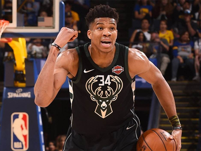 在禁区内 在禁区内